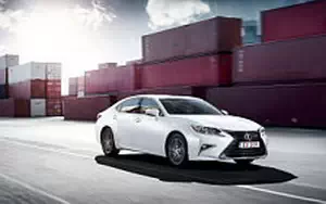   Lexus ES 200 - 2015