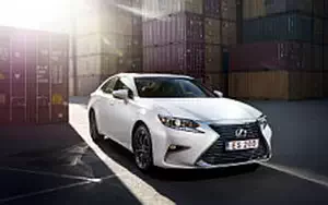   Lexus ES 200 - 2015