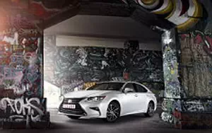   Lexus ES 200 - 2015