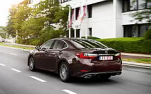   Lexus ES 250 - 2015