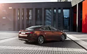   Lexus ES 250 - 2015