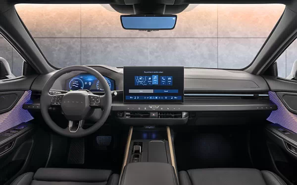   Lexus ES 350e - 2025