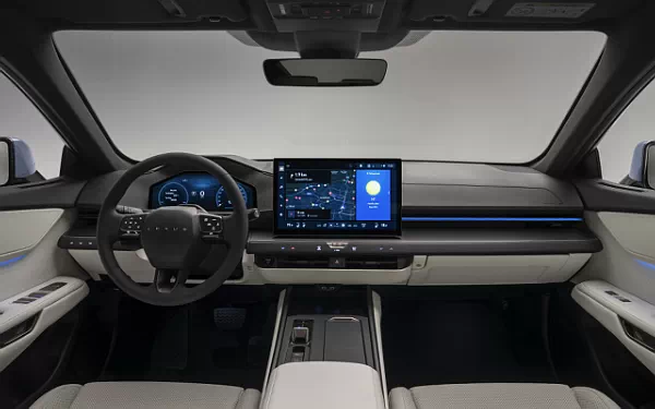   Lexus ES 500e AWD - 2025