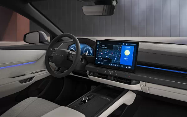   Lexus ES 500e AWD - 2025