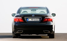   Lexus LS600h - 2007