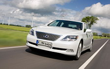   Lexus LS600h - 2007