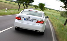   Lexus LS600h - 2007