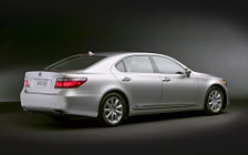   Lexus LS600h L - 2008