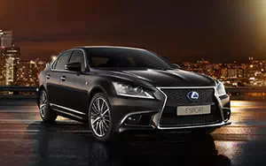   Lexus LS600h F Sport - 2012
