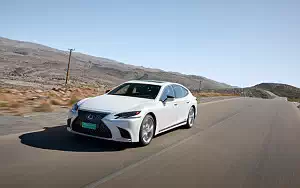   Lexus LS 500h AWD (Sonic White) - 2017