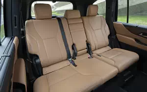   Lexus LX 500d - 2021