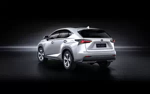   Lexus NX 300h - 2015