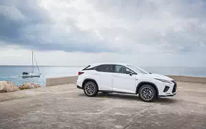   Lexus RX 450h (White) - 2019
