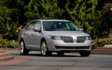   Lincoln MKZ - 2010