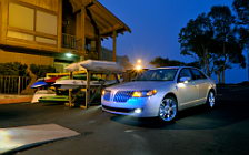   Lincoln MKZ - 2010