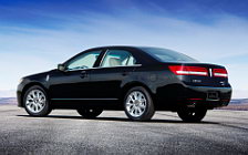   Lincoln MKZ - 2010
