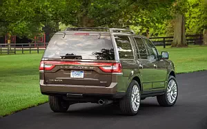   Lincoln Navigator - 2015