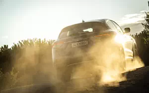   Maserati Levante GT Hybrid (Azzurro Astro) - 2021
