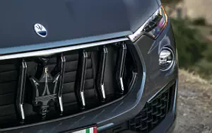   Maserati Levante GT Hybrid (Azzurro Astro) - 2021