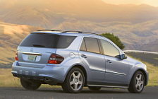   Mercedes-Benz ML550 - 2006