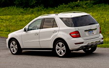   Mercedes-Benz ML550 - 2009
