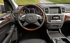   Mercedes-Benz ML350 4MATIC - 2012