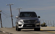   Mercedes-Benz ML63 AMG - 2012