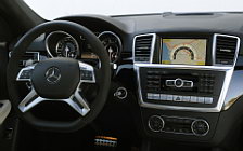  Mercedes-Benz ML63 AMG - 2012