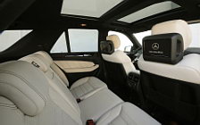   Mercedes-Benz ML63 AMG - 2012