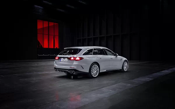   Mercedes-AMG E 53 HYBRID 4MATIC+ Estate - 2024