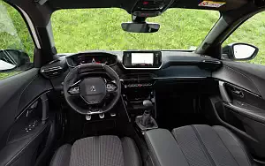   Peugeot 2008 GT Line - 2020