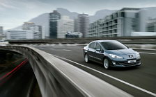   Peugeot 408 - 2010