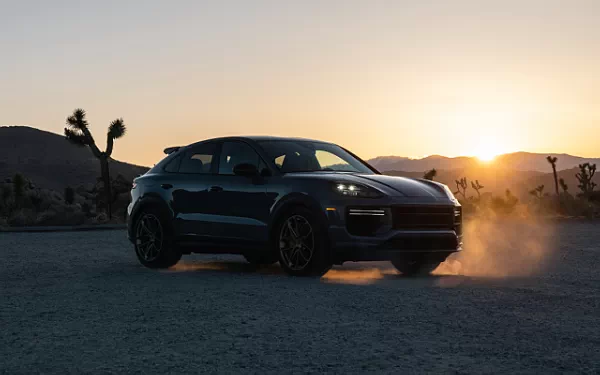   Porsche Cayenne Turbo GT US-spec - 2023