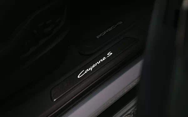   Porsche Cayenne S E-Hybrid Coupe SportDesign Package - 2023