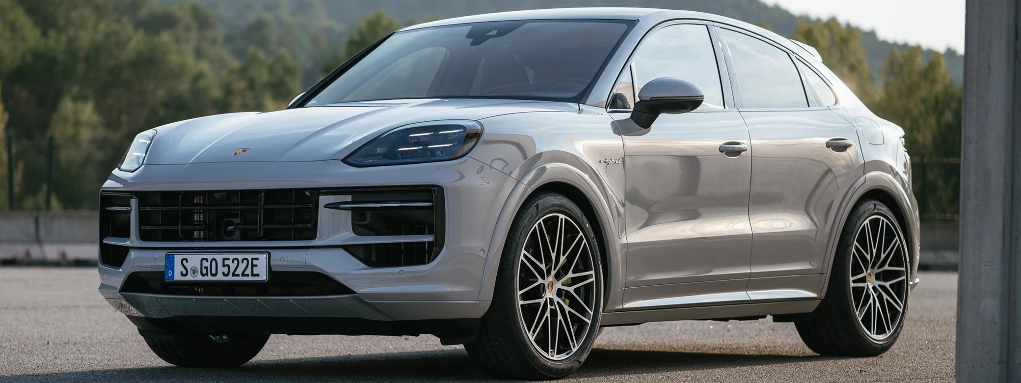   Porsche Cayenne S E-Hybrid Coupe SportDesign Package - 2023 - Car wallpapers