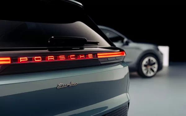   Porsche Cayenne Turbo Electric - 2026