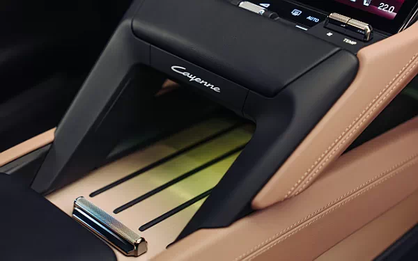   Porsche Cayenne Electric - 2026