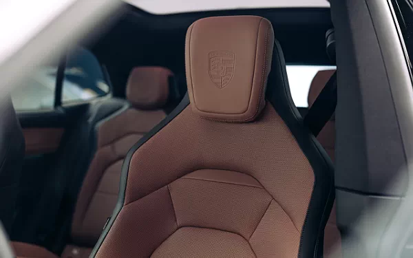   Porsche Cayenne Electric - 2026