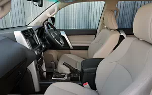   Toyota Land Cruiser 60th Anniversary UK-spec - 2011