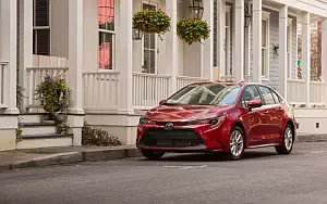   Toyota Corolla LE Sedan US-spec - 2019