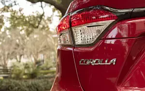   Toyota Corolla LE Sedan US-spec - 2019
