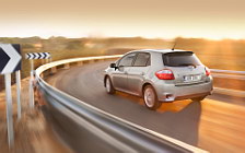   Toyota Auris - 2010