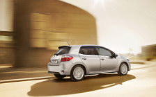  Toyota Auris - 2010
