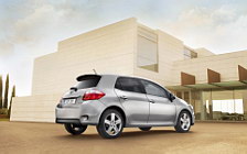   Toyota Auris - 2010