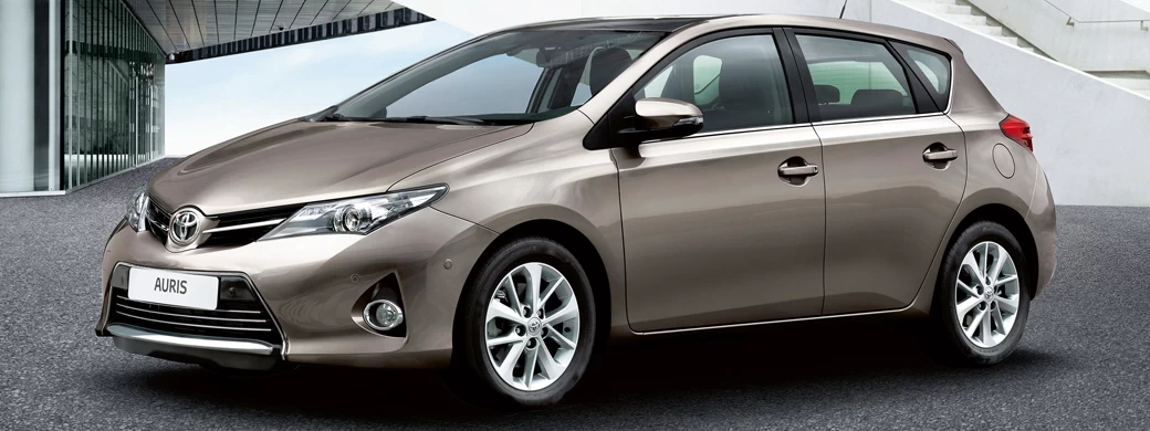   Toyota Auris - 2012 - Car wallpapers
