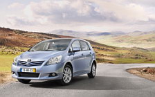   Toyota Verso - 2009