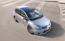   Toyota Verso - 2009