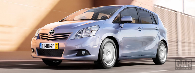   Toyota Verso - 2009 - Car wallpapers