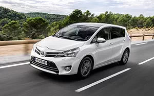   Toyota Verso - 2013
