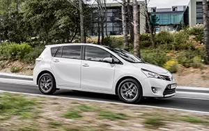   Toyota Verso - 2013